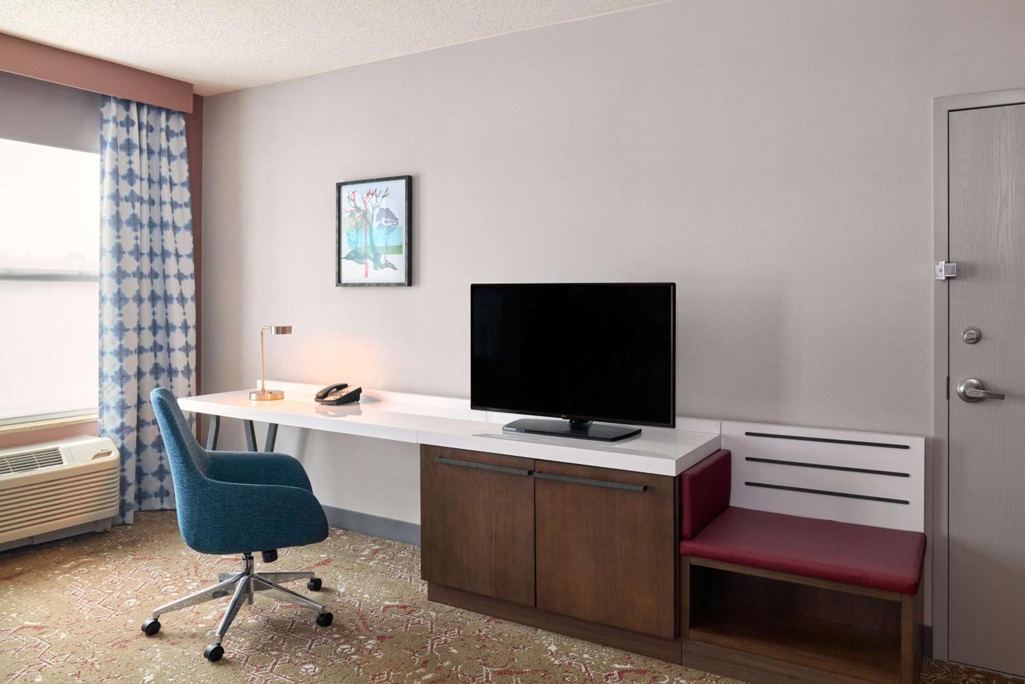 Hilton Garden Inn Bloomington Eksteriør bilde